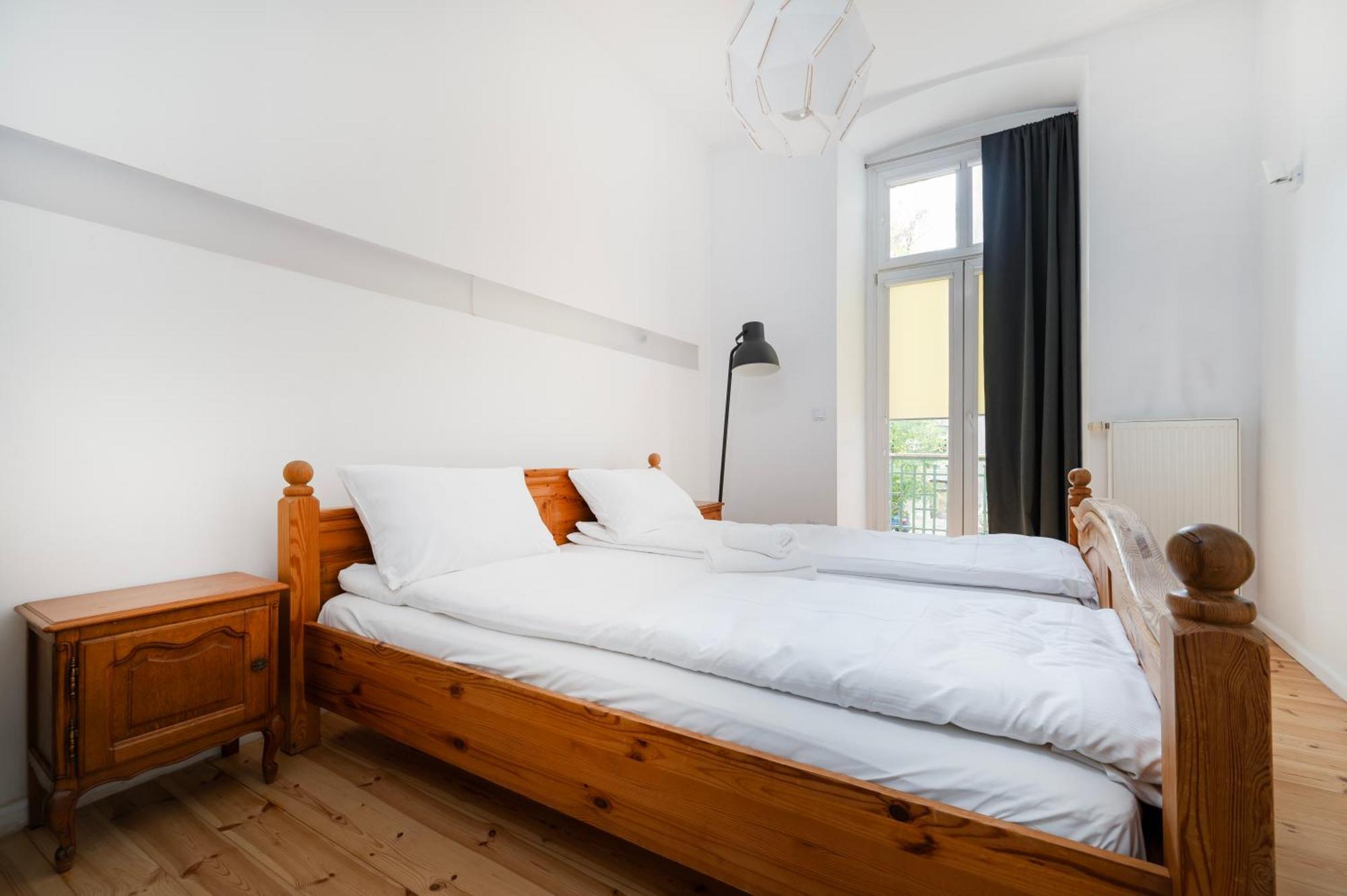 Central Family Apartment Лодзь Экстерьер фото