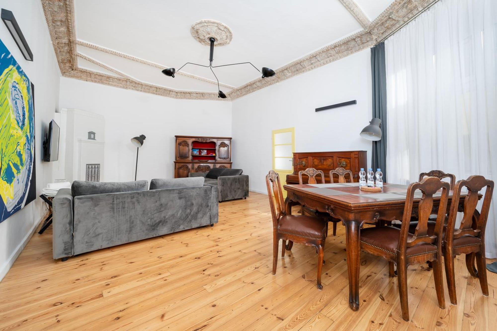 Central Family Apartment Лодзь Экстерьер фото